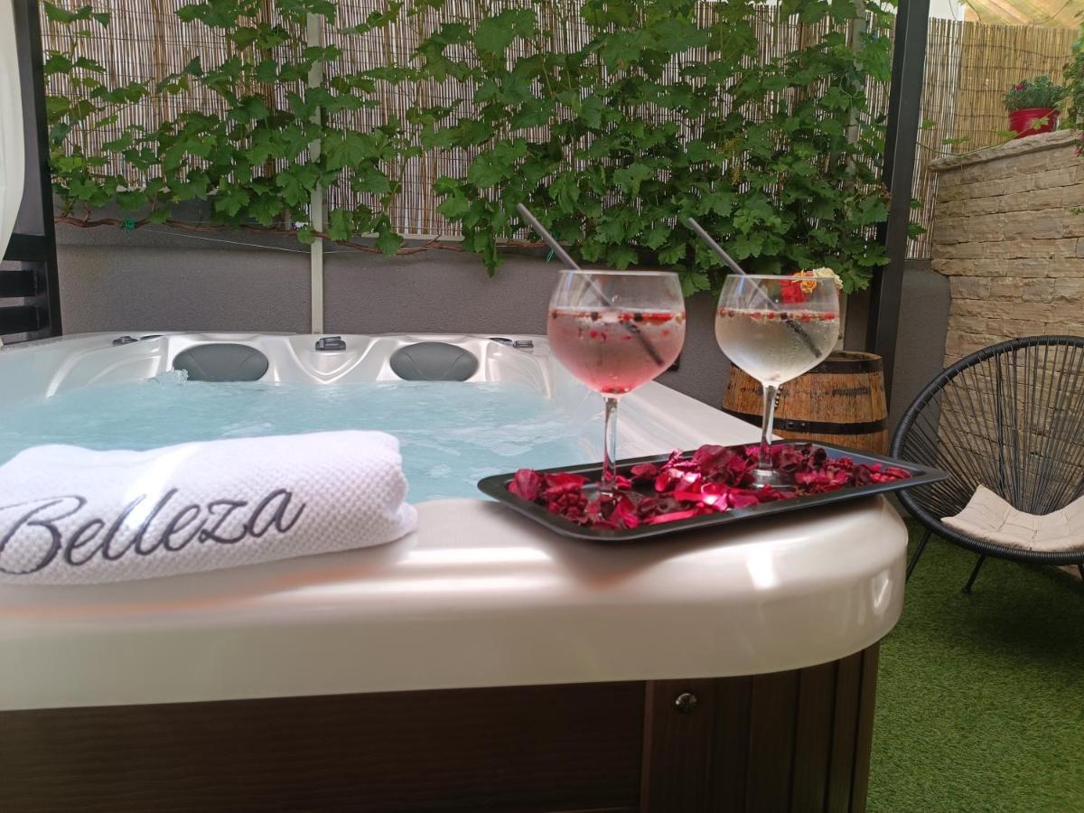 Apartment Belleza With Private Jacuzzi Zadar Exterior photo
