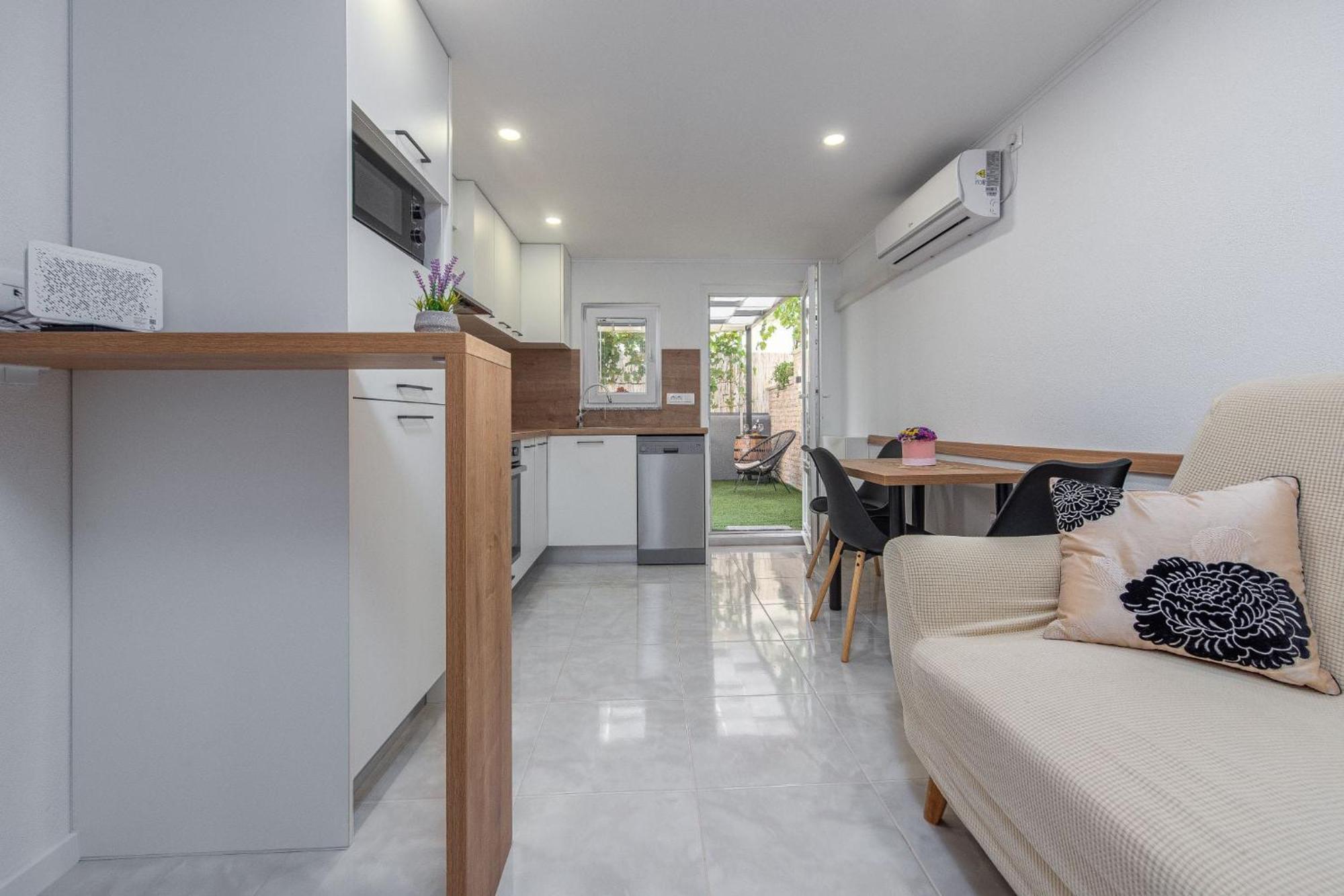 Apartment Belleza With Private Jacuzzi Zadar Exterior photo